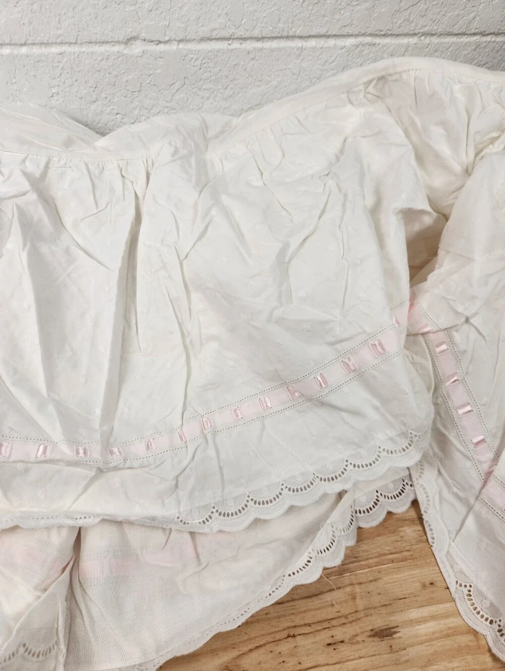 Pottery Barn Kids White Twin Bed Skirt 13